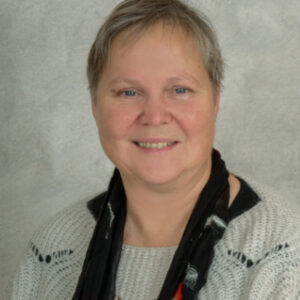 Nora Portrait Klangspielerin